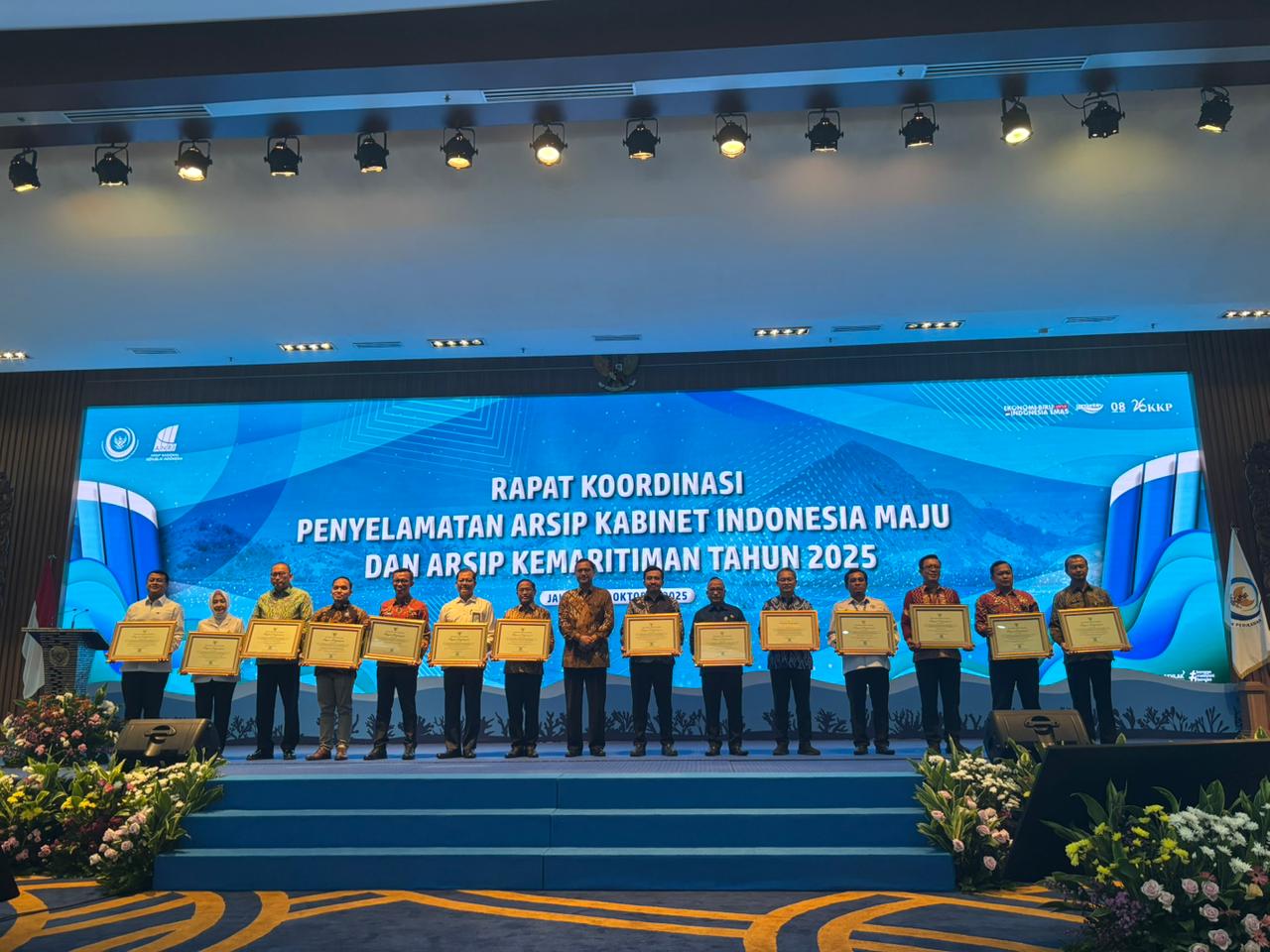 BAPETEN Once Again Receives Award for Submission of Static Archives in the Framework of Safeguarding State Archives