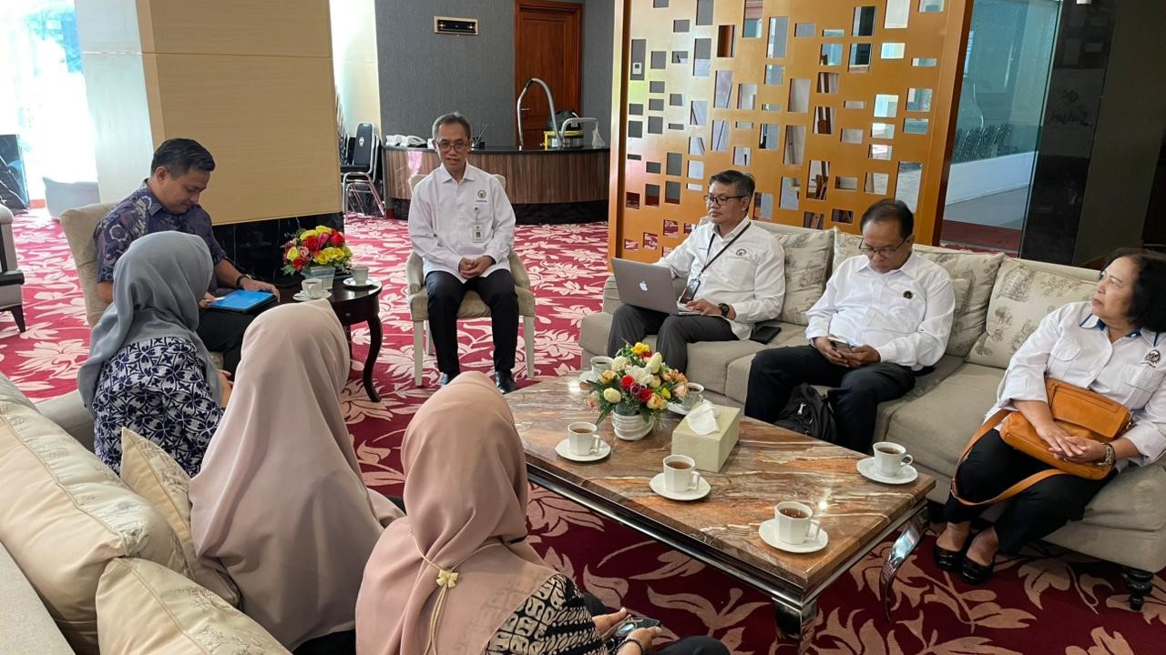 BAPETEN Working Visit to South Sulawesi, Holding Public Consultation on Radioactive Waste Regulatory Policy