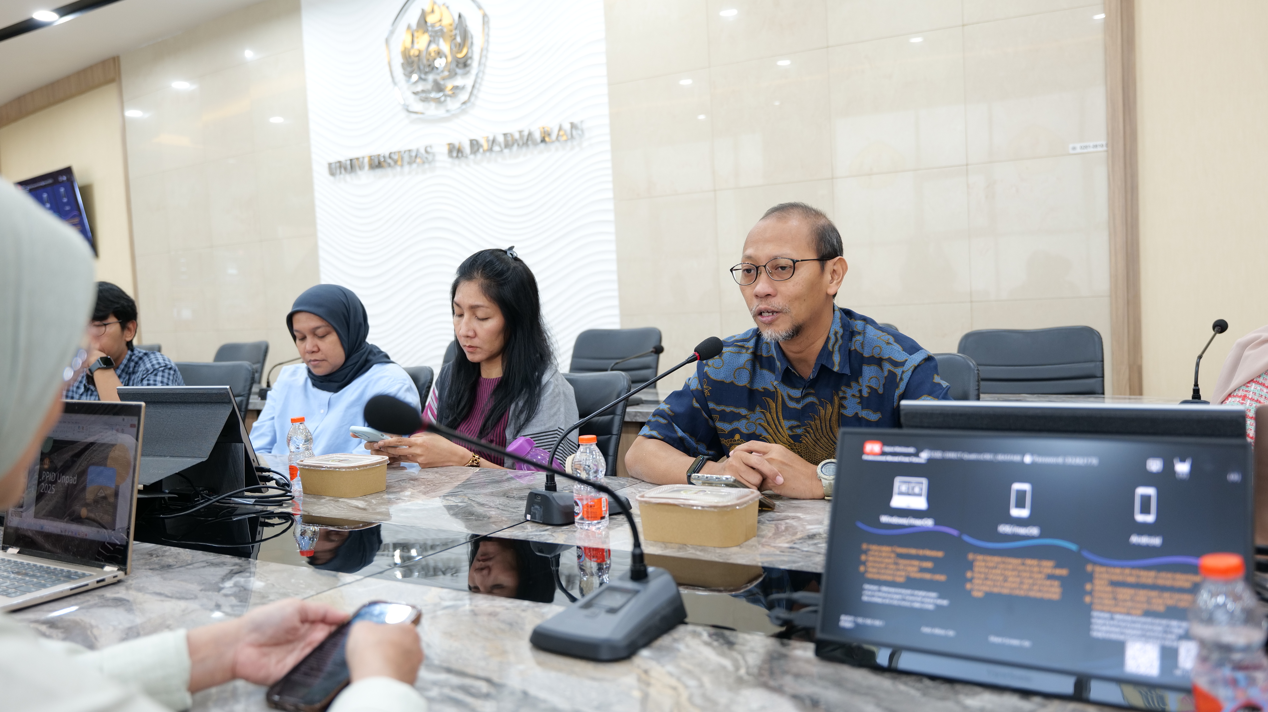 BAPETEN Conducts a Benchmarking Visit on Public Information Management to Universitas Padjadjaran