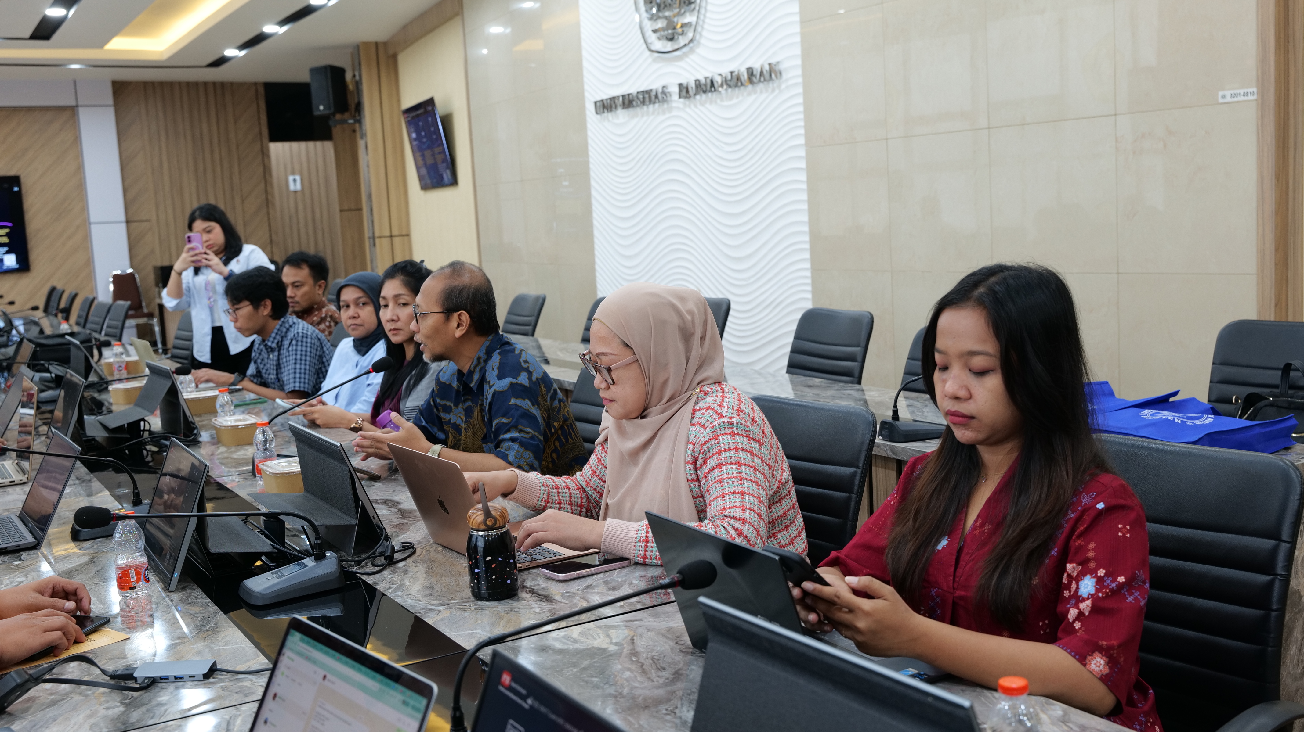 BAPETEN Conducts a Benchmarking Visit on Public Information Management to Universitas Padjadjaran